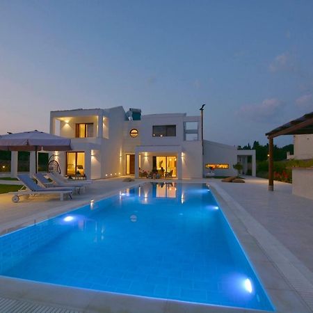 Sunlight Eros Villa Afra Exterior photo