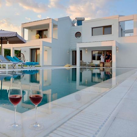 Sunlight Eros Villa Afra Exterior photo